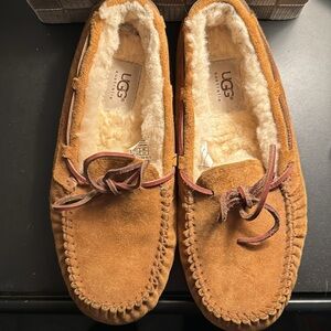 UGG Moccasins Chestnut Size 7 Excellent Condition